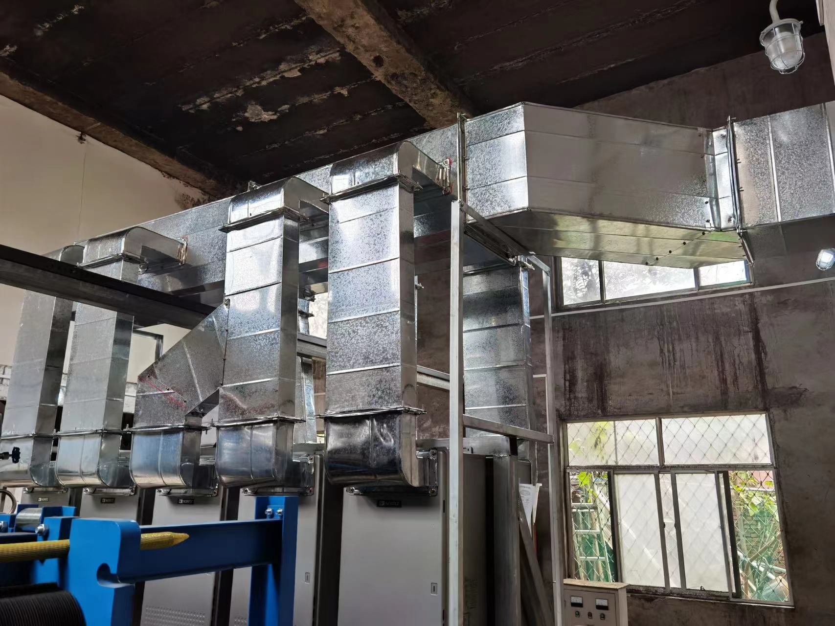 山東通風好色先生TV黄色加工